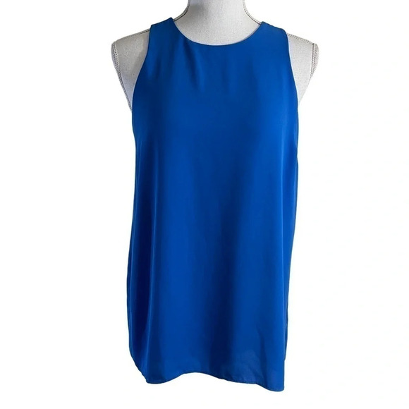Vince Camuto Blue Chiffon Hi Low Blouse XS Pleated Backside Keyhole Sleeveless - Picture 1 of 5